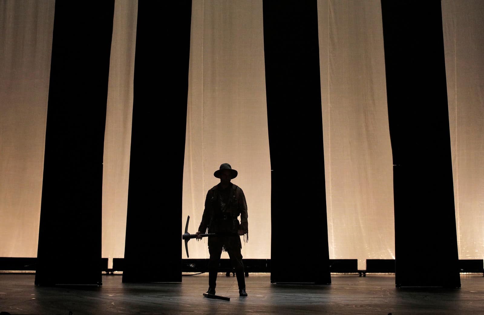 girls of the golden west opera review